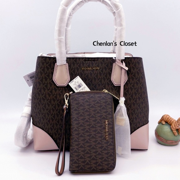Michael Kors Handbags - 🌸NeW! Michael Kors Mercer Gallery MD Set